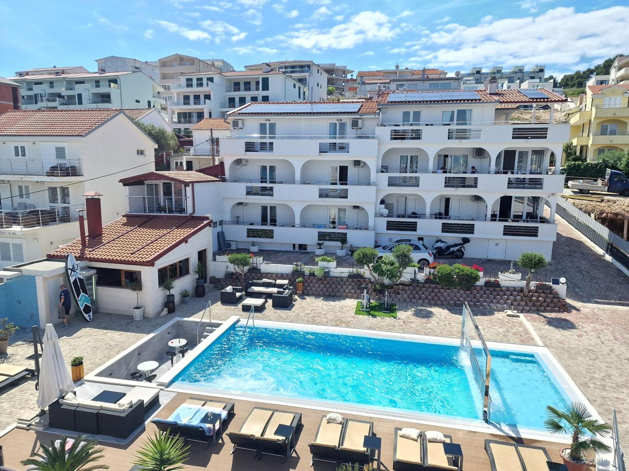 Apartments Silva With A View Of Sea 特罗吉尔 外观 照片